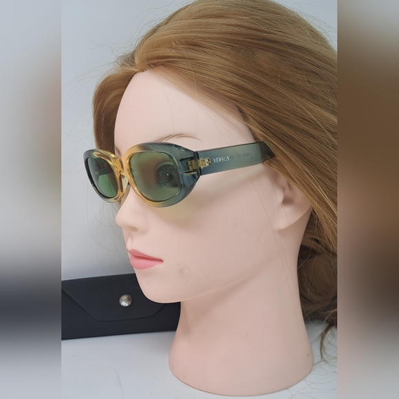 Versace Versus Sunglasses Mod EZ3 Vintage 90s NOS Green - Picture 5 of 13